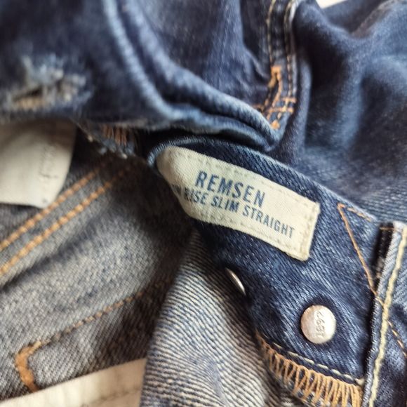 Abercrombie & Fitch Boy's Jeans. Size 8. (Waist 22.5"-24") - Picture 8 of 10